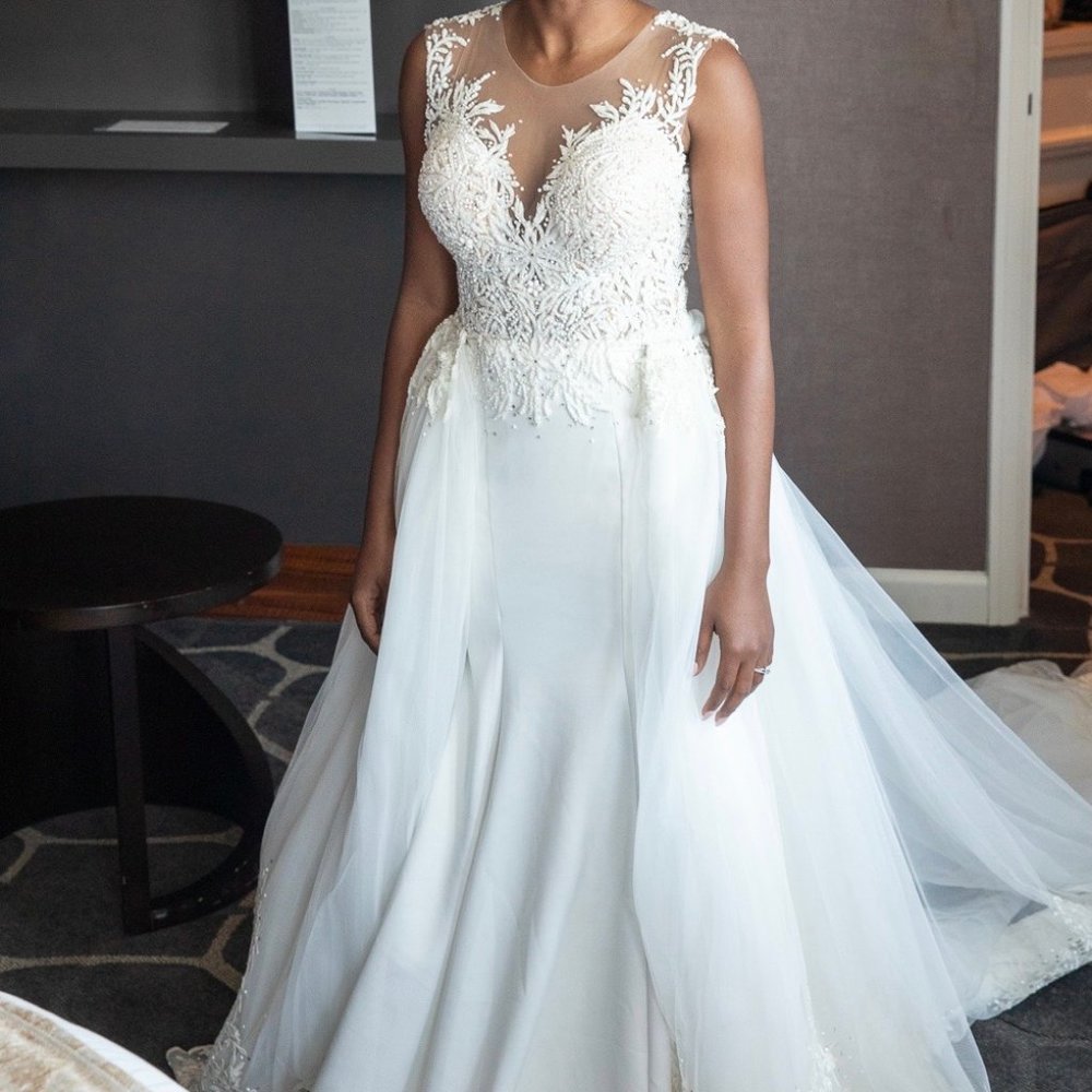 Wedding dress